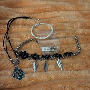 Costume jewelry lot of 4 pieces